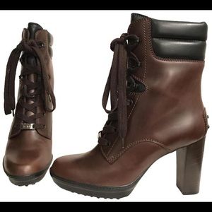 Tod’s Aspen Booties